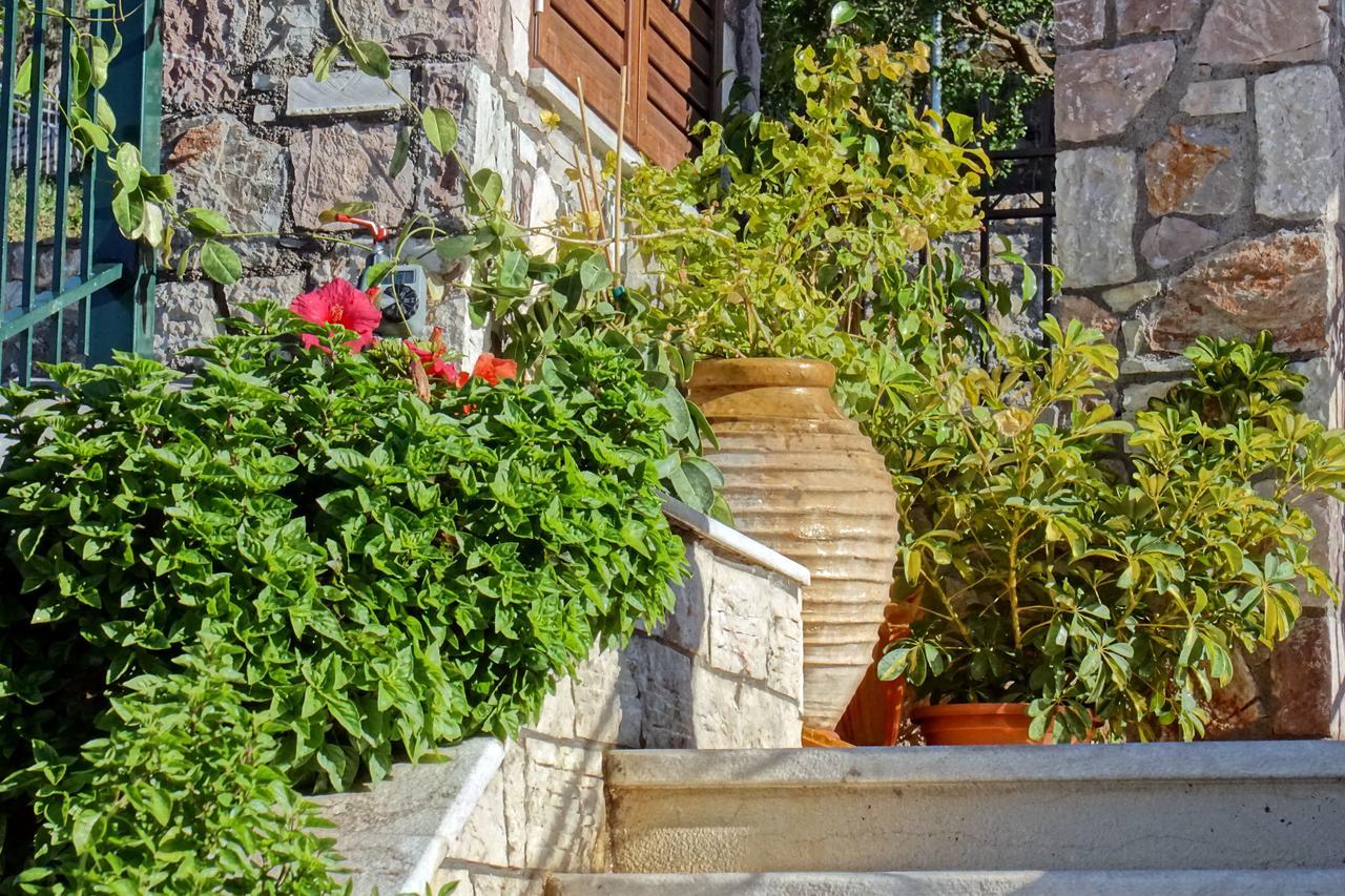 Treanto Nafpaktos Boutique Hotel Esterno foto